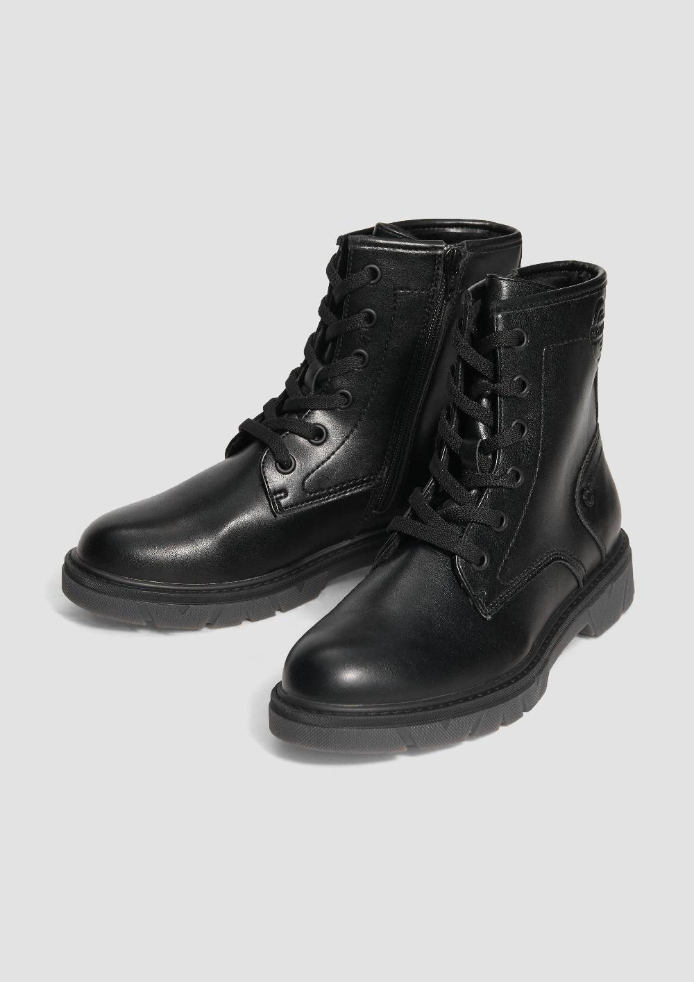 S.Oliver Stiefel mit Schnürung und Reißverschluss Osterangebot