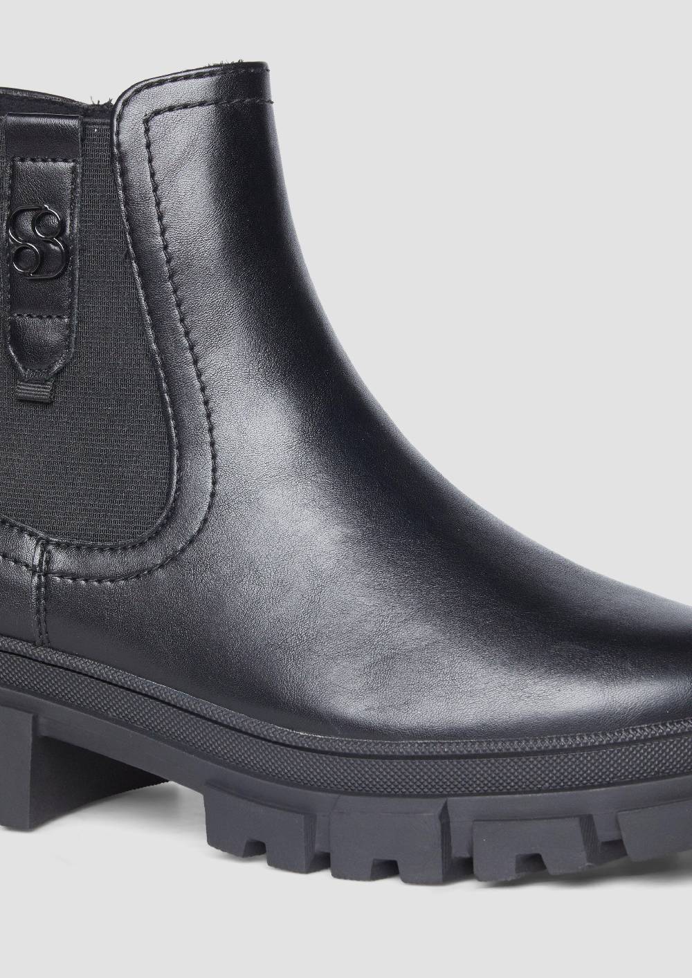 S.Oliver Chelsea Boots mit Logo-Detail Online Outlet