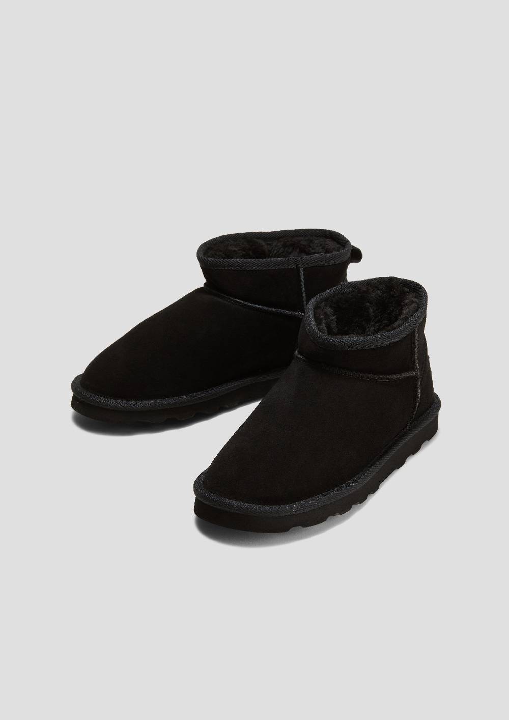 S.Oliver Flache Stiefel aus Leder Angebote