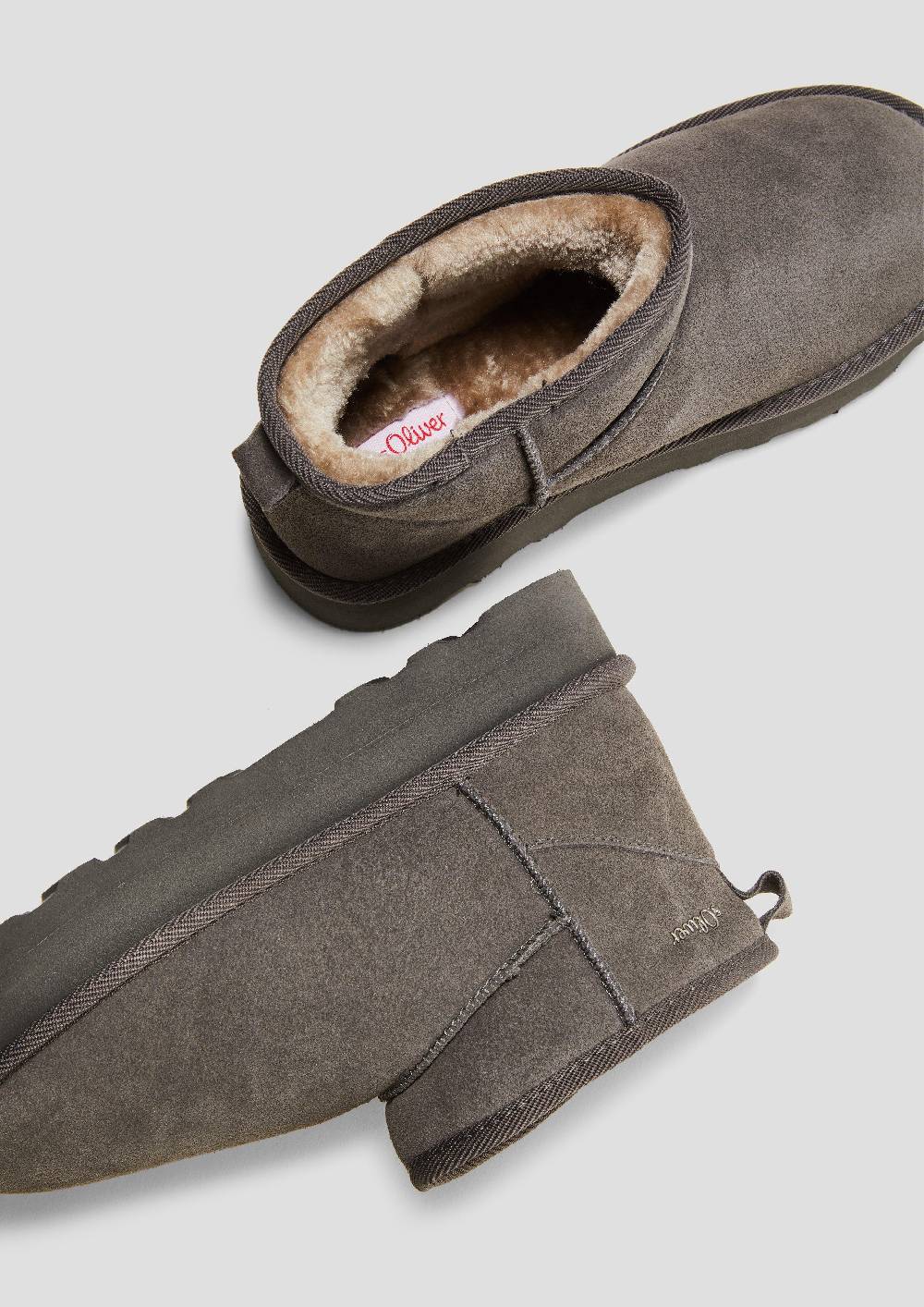S.Oliver Stiefel mit Teddyplüsch-Futter im Angebot