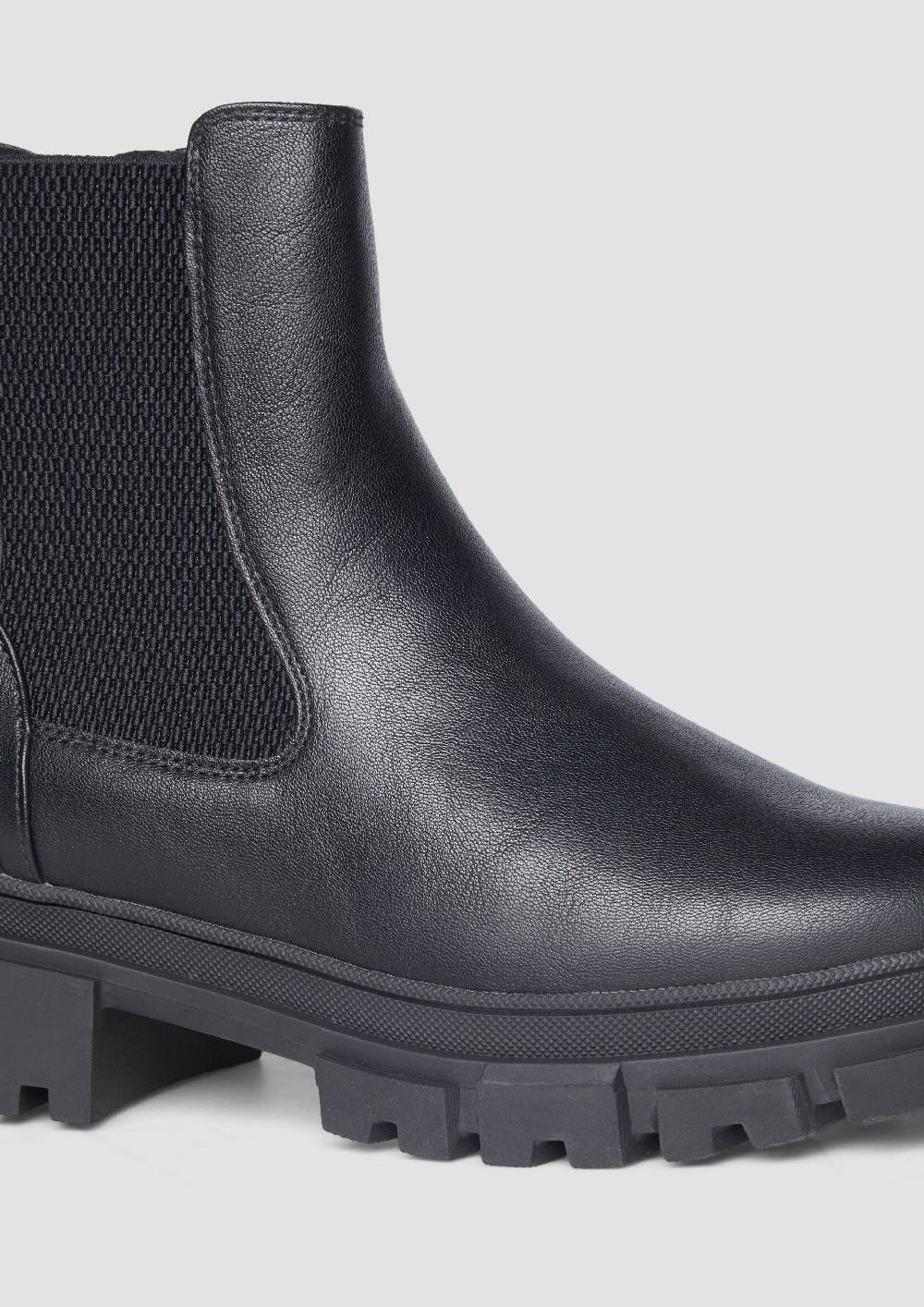 S.Oliver Chelsea Boots mit Kontrast-Detail Osterangebot
