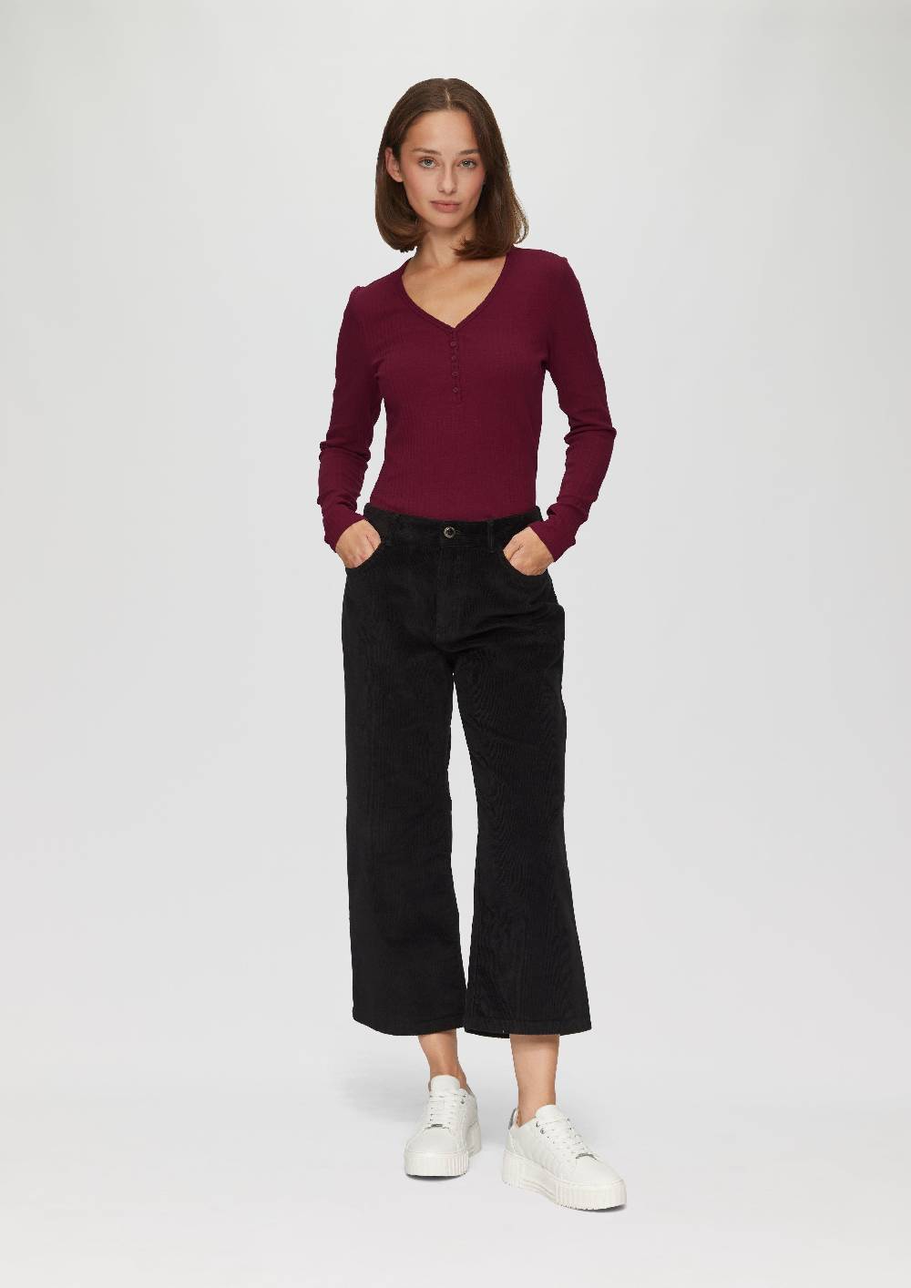 S.Oliver Stretchiges Longsleeve mit Henleyausschnitt Saisonale Angebote