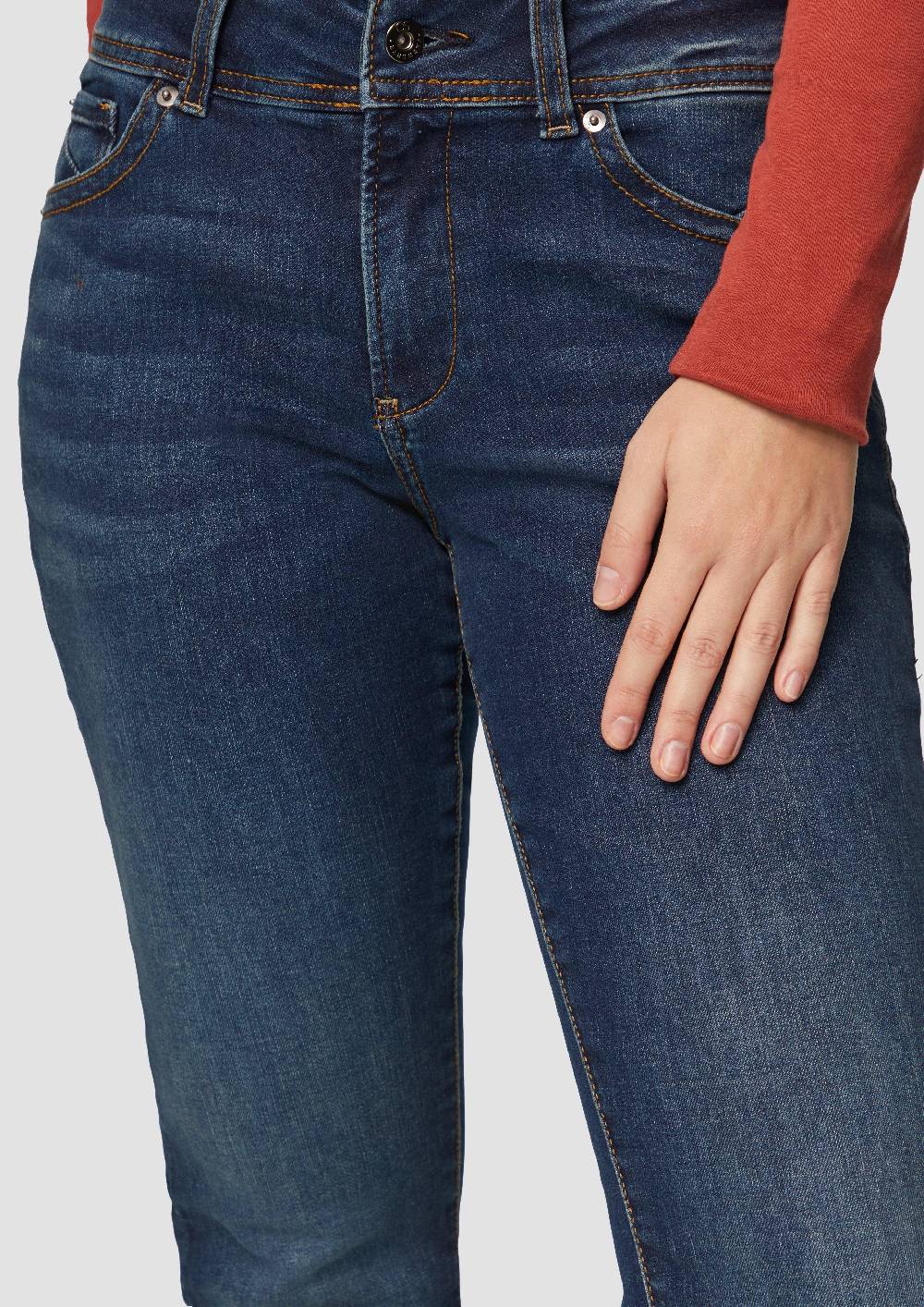 S.Oliver Jeans Catie / Slim Fit / Mid Rise / Bootcut Leg Kostenloser Versand international