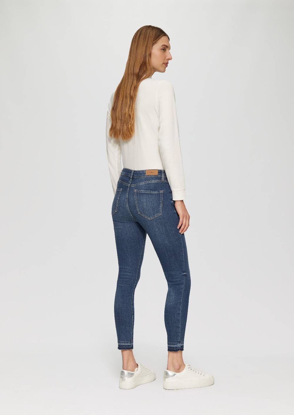S.Oliver Cropped Jeans Izabell / Skinny Fit / Mid Rise / Skinny Leg / mit offenem Saum 50% Rabatt für begrenzte Zeit