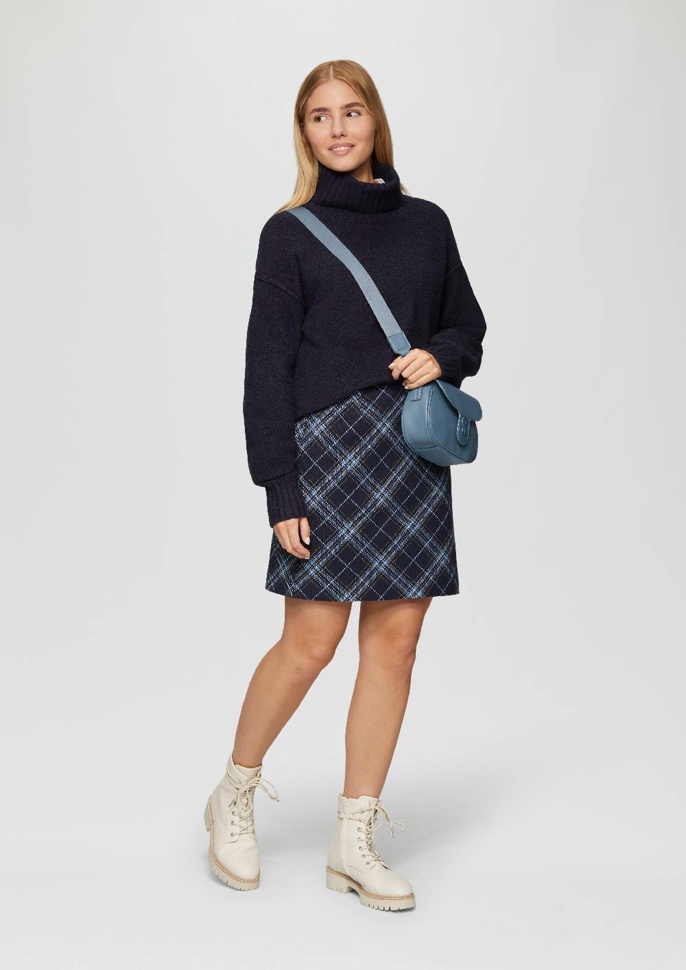 S.Oliver Weicher Rollkragenpullover aus Baumwoll-Bouclé Großer Ausverkauf