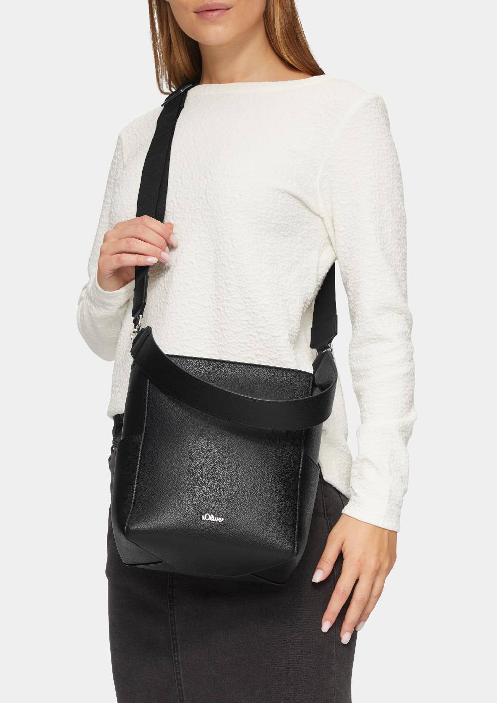S.Oliver Hobo-Bag aus Lederimitat Große Rabatte