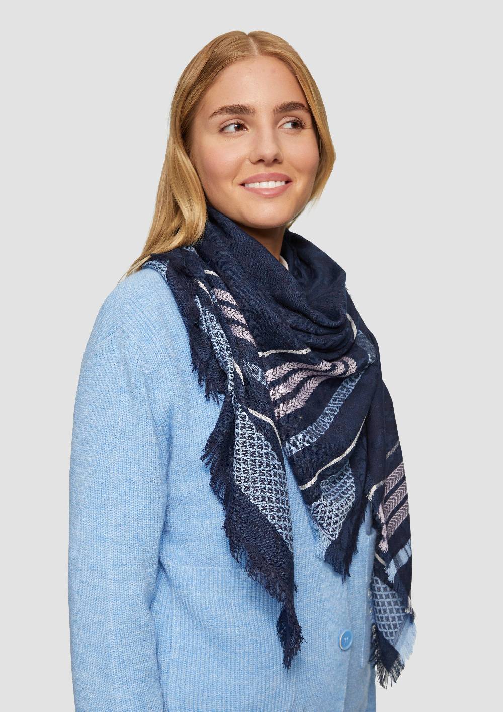 S.Oliver Tuch mit All-over-Print Discount Store für neue Produkte