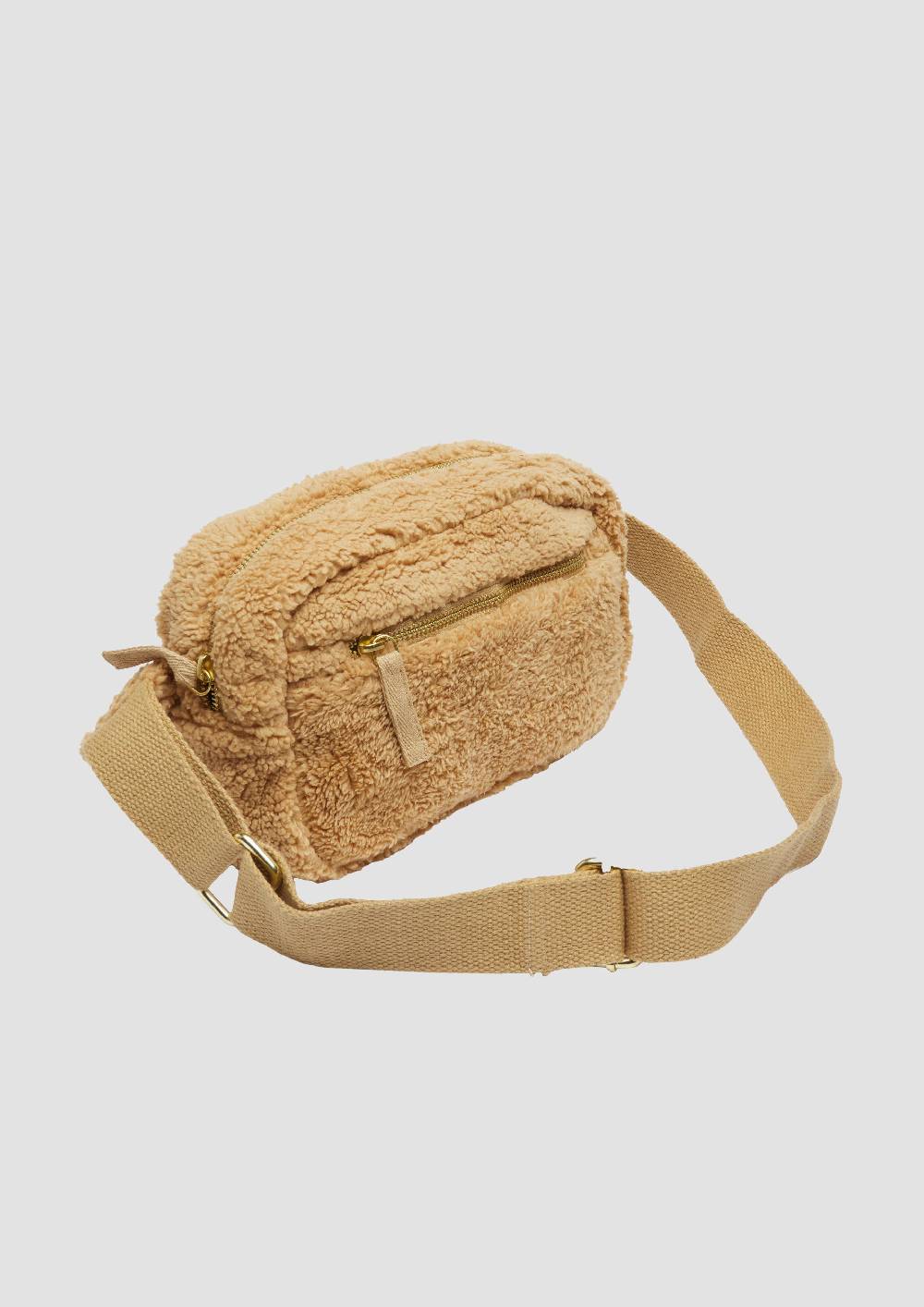S.Oliver Crossbody-Bag aus Teddyplüsch Rabatte dieses Monats
