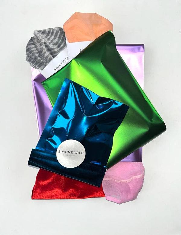 Simone Wild Surprising Gift Bags Socks JETZT KAUFEN
