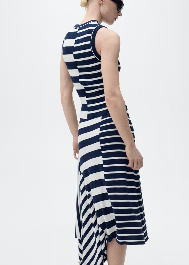 Mango Gestreiftes Jersey-Top Vatertagsangebot