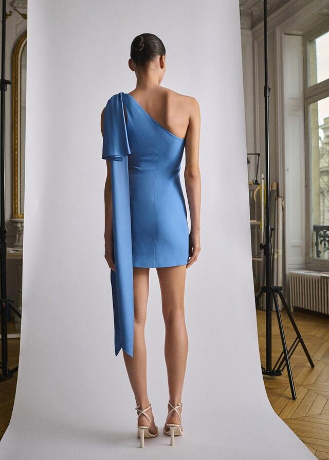 Mango Satinkleid mit Drapierung und Schleifendetail Valentinstagsangebot