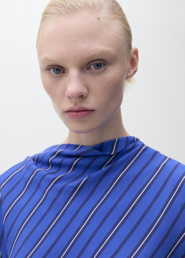 Mango Asymmetrische Bluse mit Streifenmuster Neueste Mode