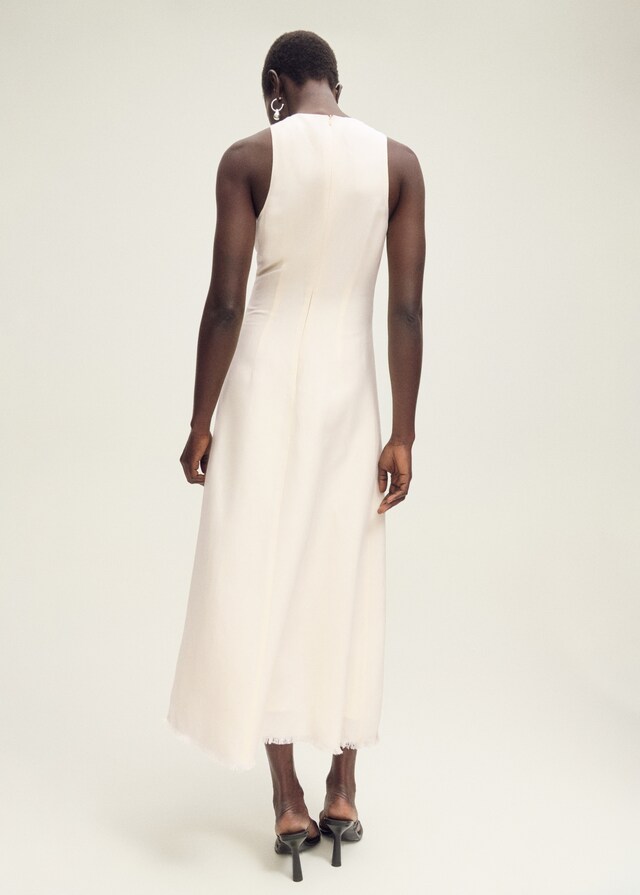 Mango Leinenkleid mit ausgefranstem Saum Zeitlich begrenztes Angebot