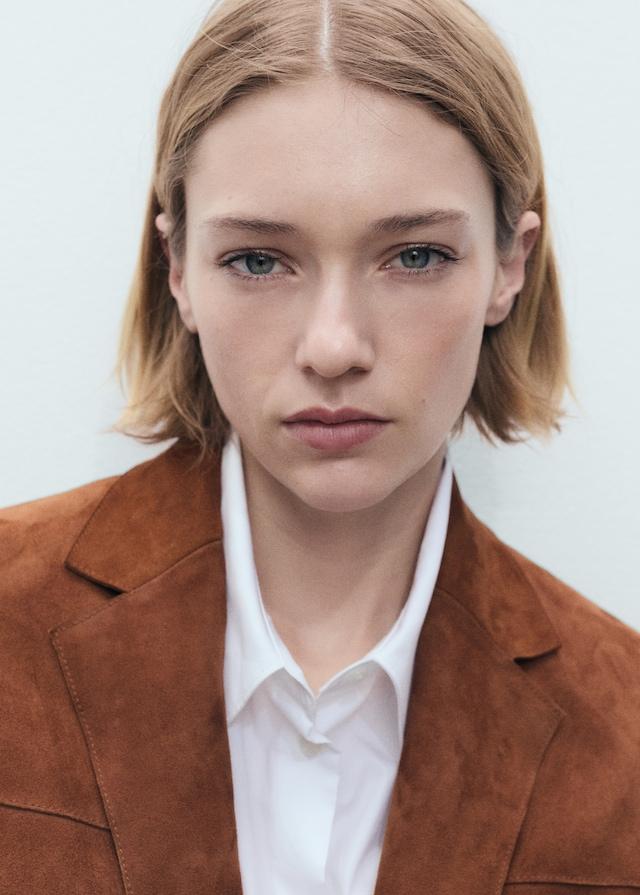 Mango Gerader Wildleder-Blazer Neueste Stile