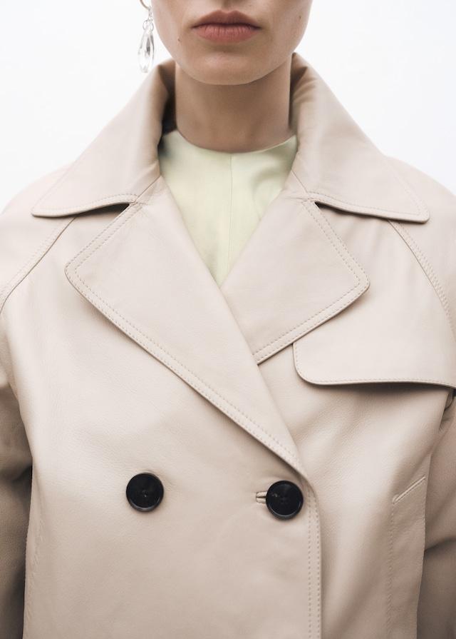 Mango Kurzer Leder-Trenchcoat Letzte 2 Tage