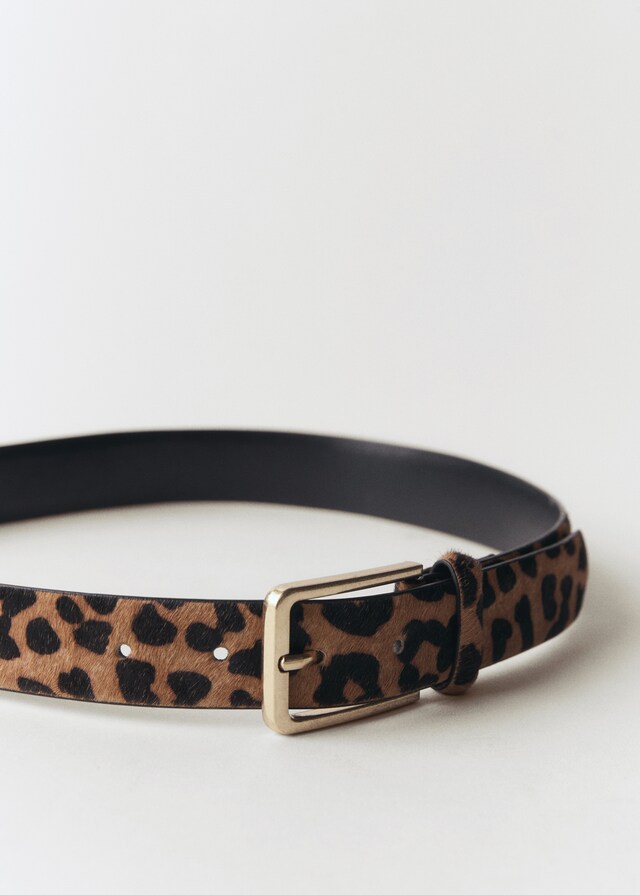 Mango Ledergürtel mit Leopardenfelleffekt im Angebot