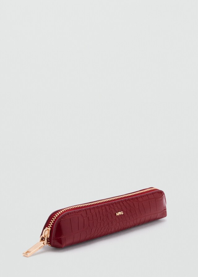 Mango Etui mit Krokoprägung und feinem Design Kostenloser Versand