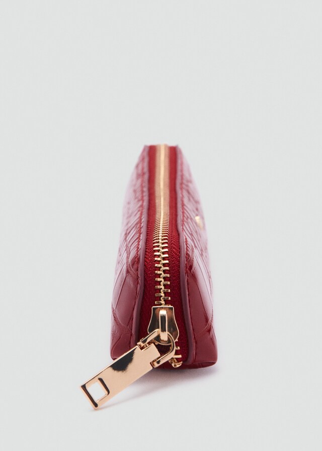 Mango Etui mit Krokoprägung und feinem Design Kostenloser Versand