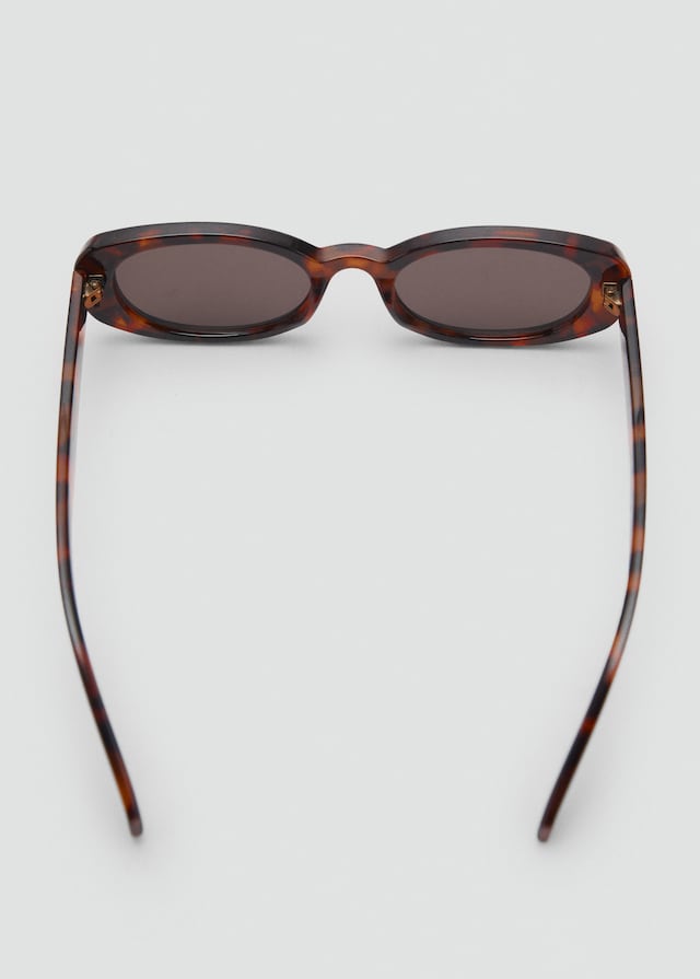 Mango Sonnenbrille mit ovaler Fassung Osterangebot