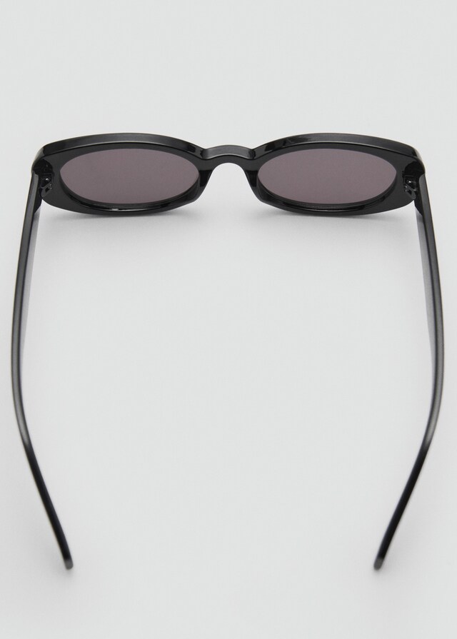 Mango Sonnenbrille mit ovaler Fassung Valentinstagsangebot