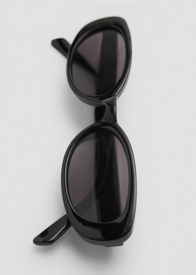 Mango Sonnenbrille mit ovaler Fassung Valentinstagsangebot