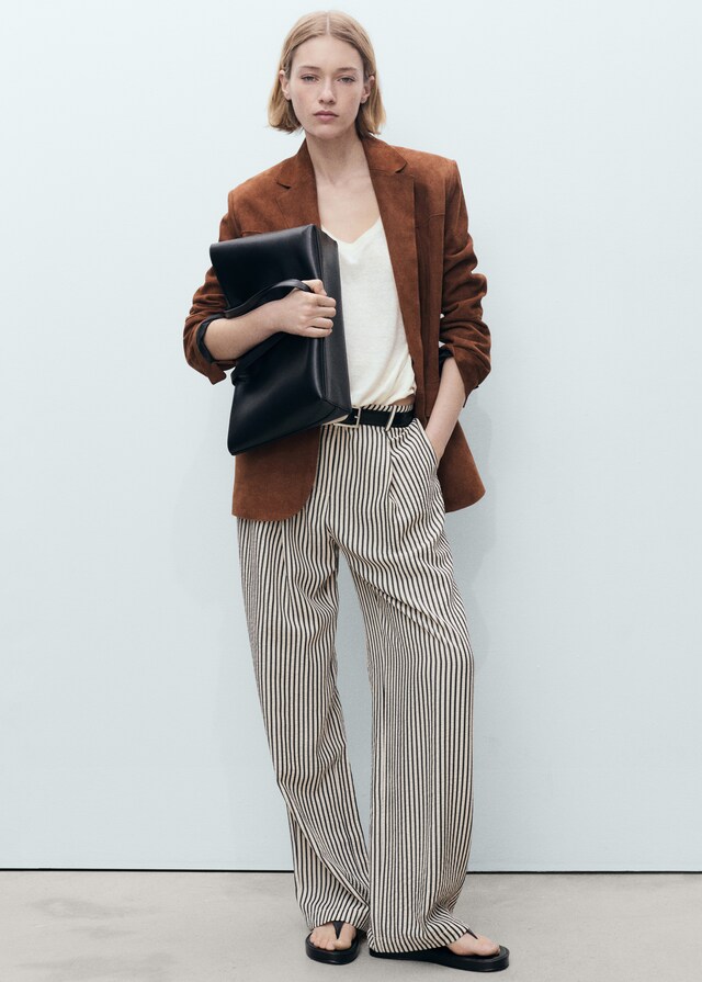 Mango Gestreifte Hose mit Texturmuster Fabrikladen