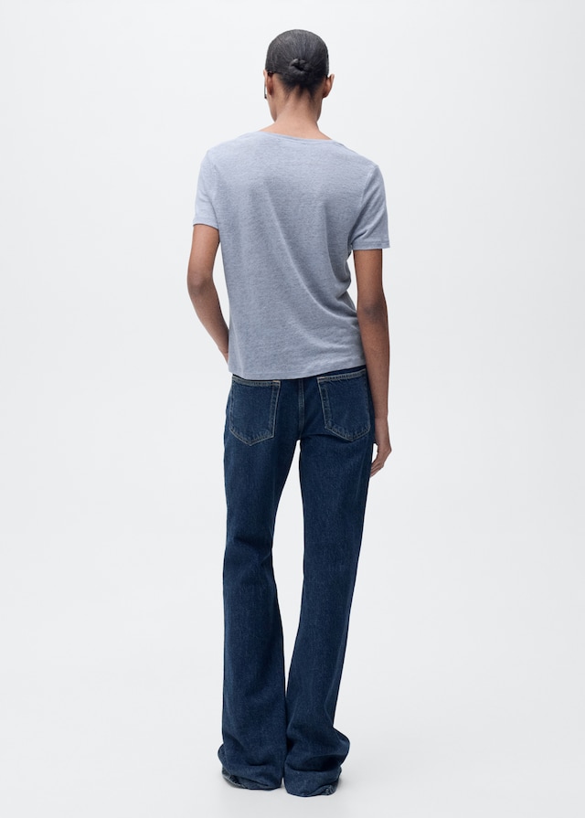 Mango Leinen-T-Shirt mit V-Ausschnitt Exklusivangebot