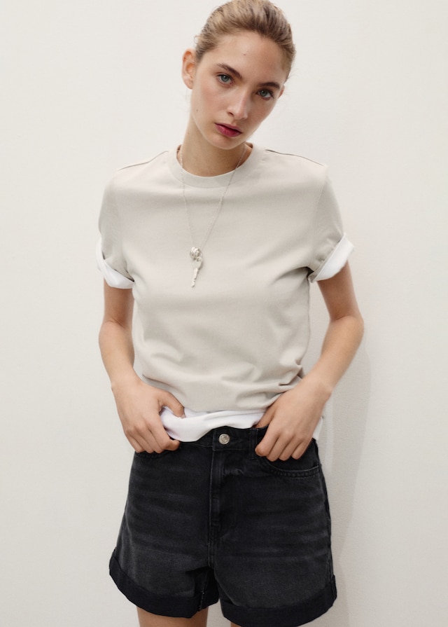 Mango Shorts mit hohem Bund und umgeschlagenem Saum Heißer Verkauf