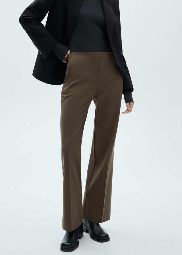 Mango Flared Hose mit mittelhohem Bund