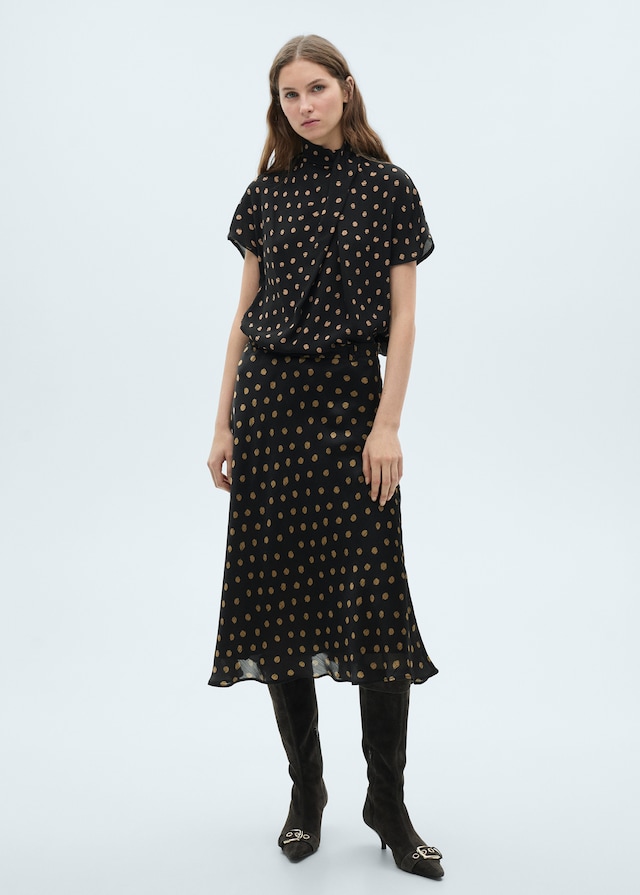 Mango Polka-Dots-Bluse mit drapiertem Kragen zollfrei
