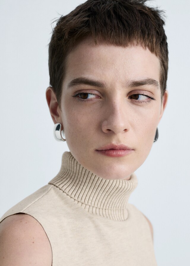 Mango Stricktop mit Rollkragen Sonderangebot