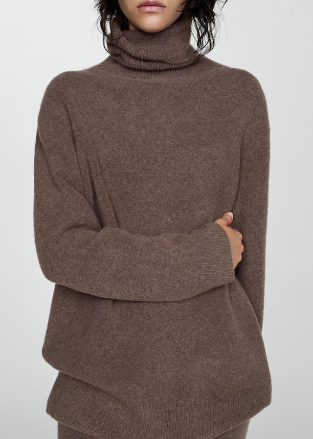 Mango Strickpullover mit Rollkragen Top Angebot