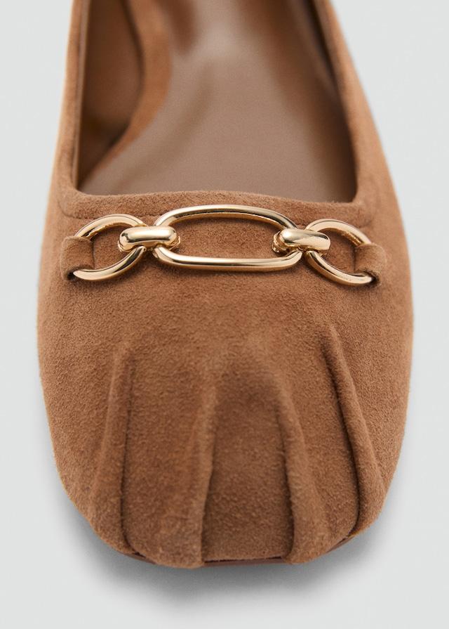 Mango Leder-Ballerinas mit Gliederkettendetail Tiefpreis