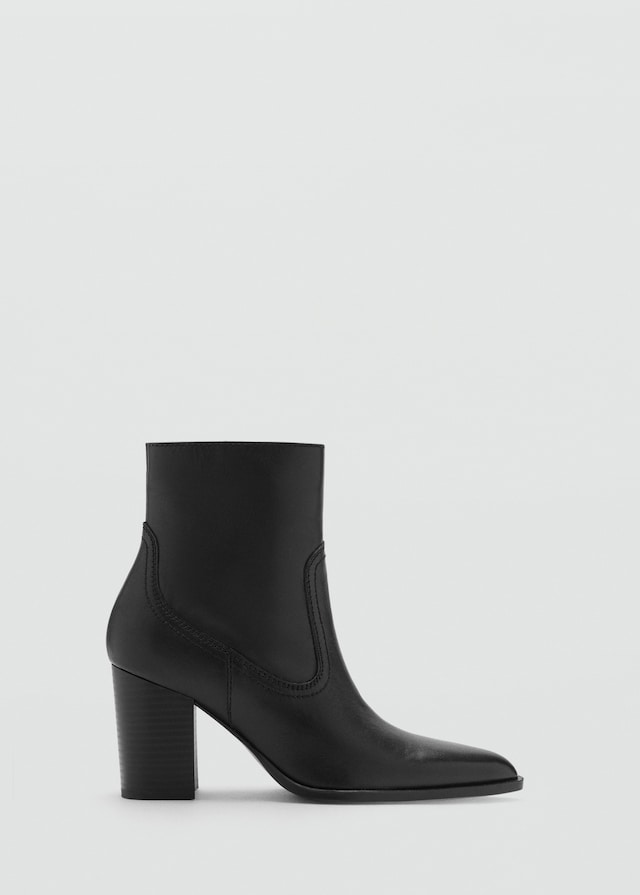 Mango Spitze Ankle Boots aus Leder 2025