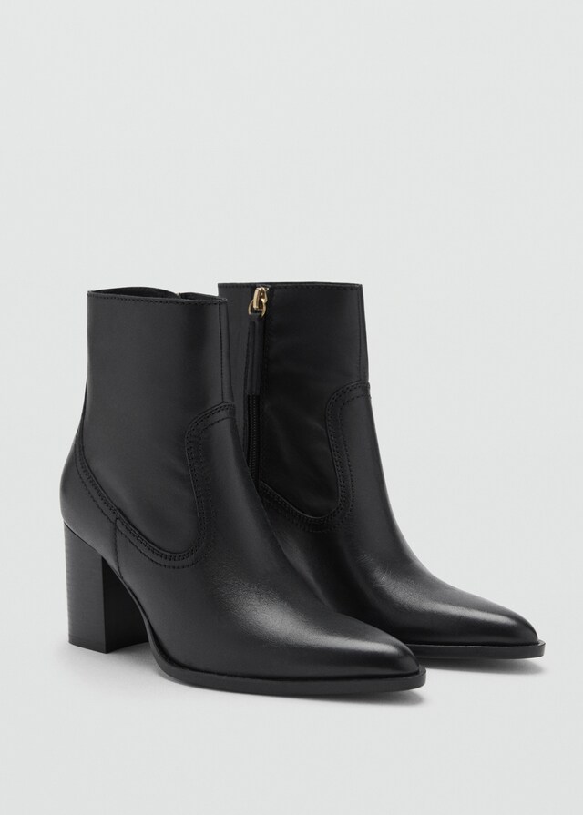 Mango Spitze Ankle Boots aus Leder 2025