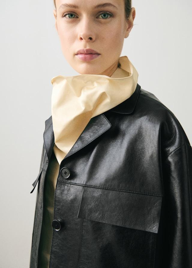 Mango Oversized-Lederjacke mit Taschen Jubiläumsangebot