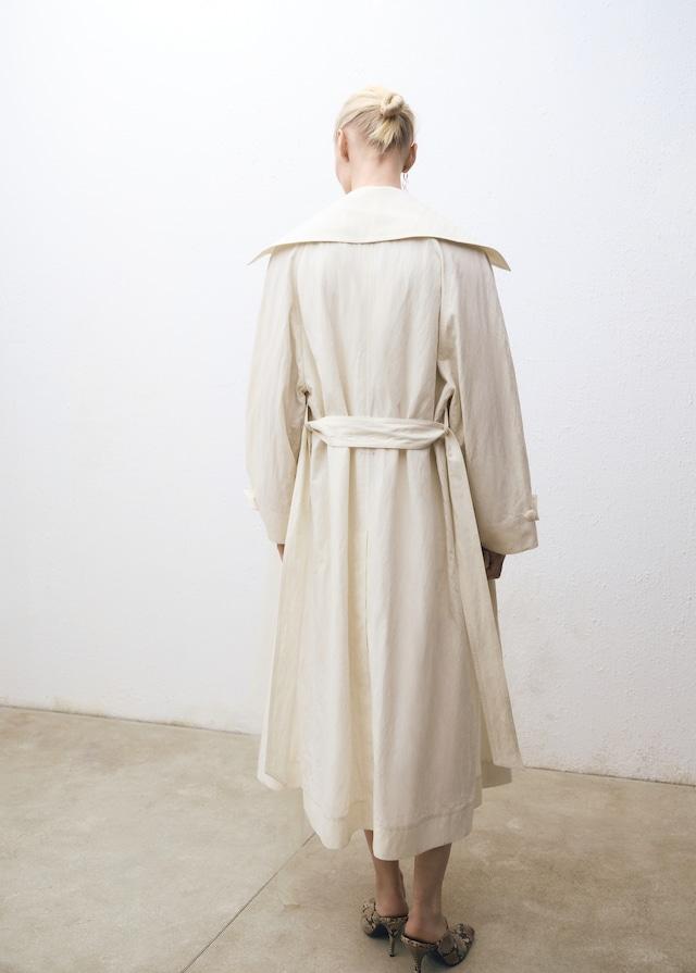 Mango Oversized-Trenchcoat mit Reverskragen Vierteljährliche Förderung
