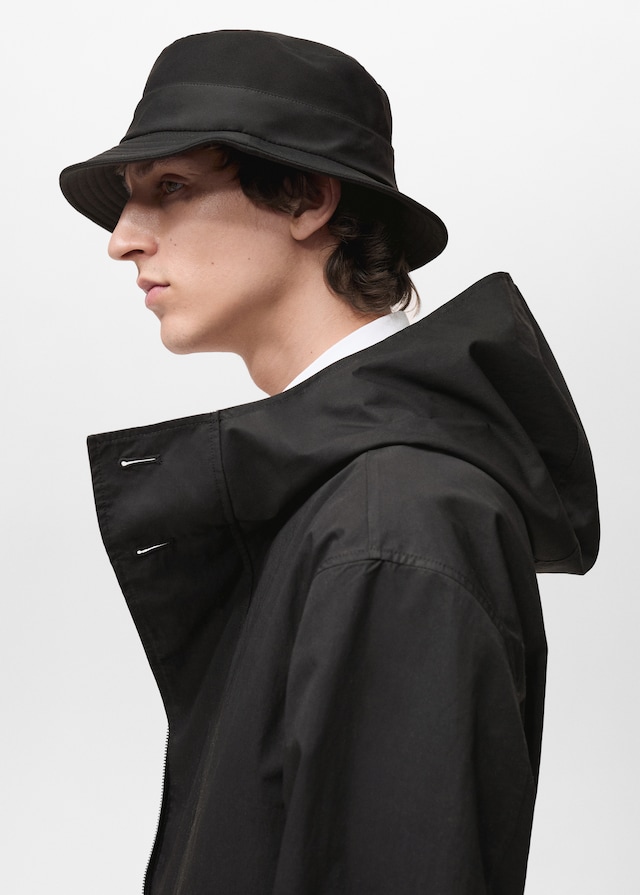 Mango Trenchcoat mit Gürtel und Kapuze Black Friday