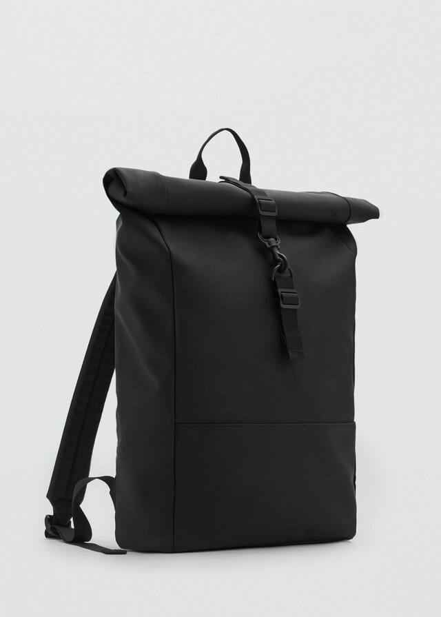 Mango Gummierter Rucksack mit Umschlagverschluss Neuheiten