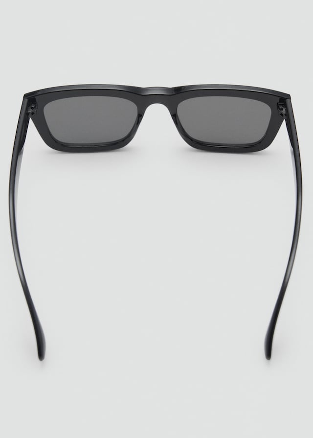 Mango Sonnenbrille mit rechteckigem Brillengestell Bis zu 60% Rabatt