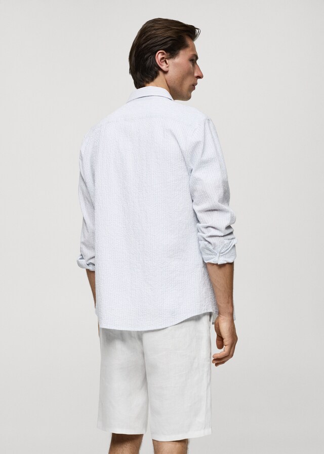 Mango Gestreiftes Regular-Fit-Hemd aus Seersucker-Baumwolle Zeitlich begrenztes Angebot