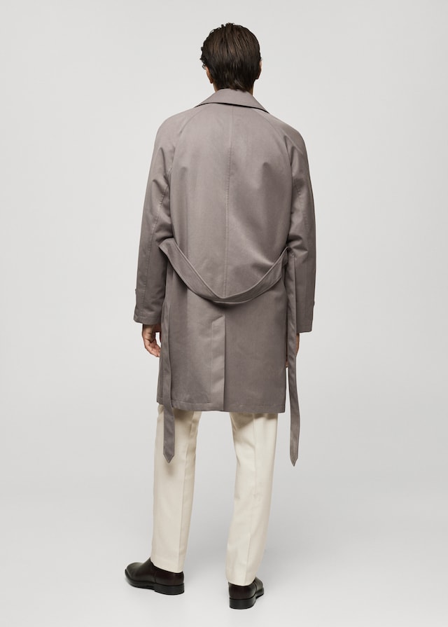 Mango Trenchcoat mit Gürtel und mattiertem Finish Tägliche Deals