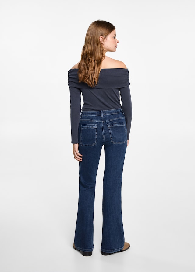 Mango Flared Jeans mit Taschen Osterangebot