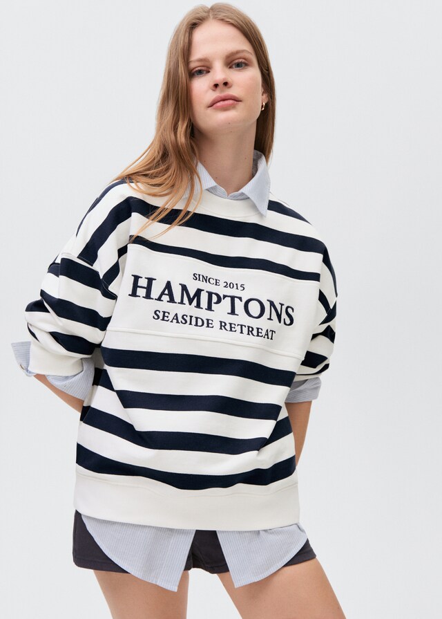 Mango Gestreiftes Sweatshirt mit Text Rabatt