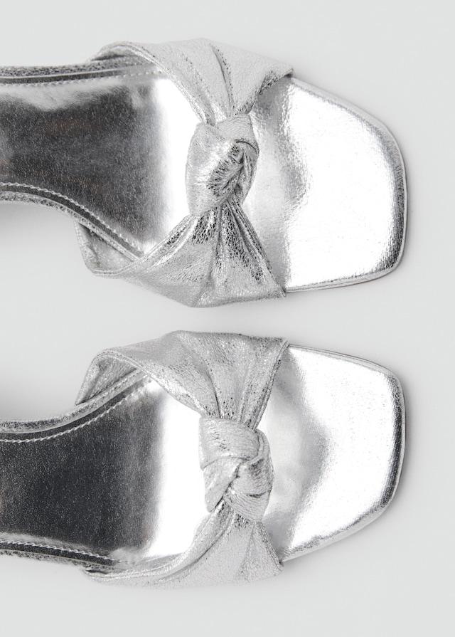 Mango Sandale mit Metallic-Schleifendetail Bestseller