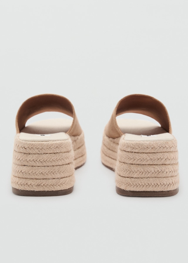 Mango Esparto Plateau-Sandaletten Saisonale Angebote