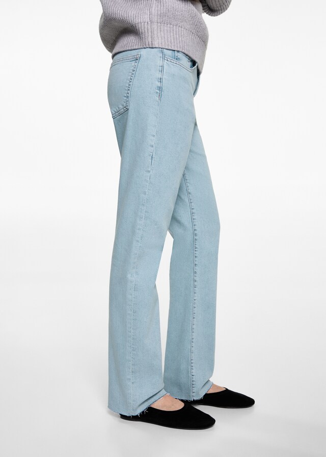 Mango Straight Fit Jeans Exklusivangebot
