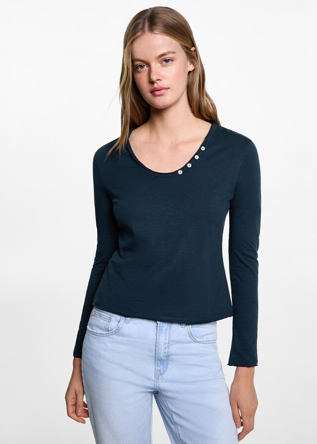 Mango Langärmliges T-Shirt mit Knöpfen Jubiläumsangebot