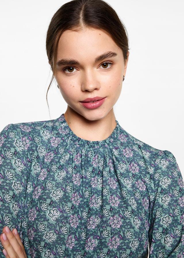 Mango Bluse mit Blumenmuster Neueste Mode