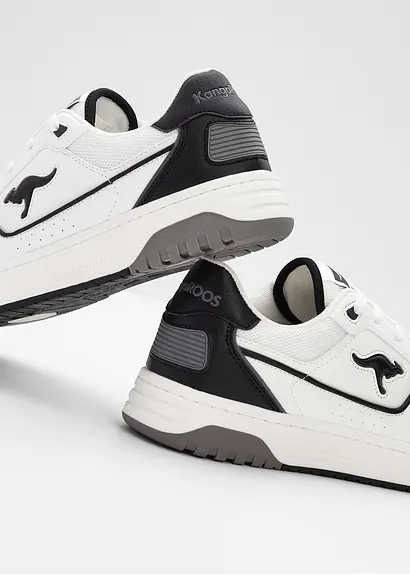 bonprix Sportlicher Kangaroos Sneaker mit vielen Details - weiß Valentinstagsangebot